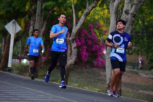 BIB: 6895, 6887
                            <button type="button" onclick="openModal(3325659)" class="btn btn-primary btn-sm float-right btn-popup" data-toggle="modal" data-target=".modal-high-quality">
                        <i class="fas fa-shopping-cart"></i> Add to Cart
                    </button>
                                            <button type="button" onclick="isThisMe(3325659, true)" class="btn btn-success btn-sm float-right btn-popup btn-isme hidden" data-toggle="tooltip" data-placement="bottom" title="นี่คือรูปของคุณใช่ไหม คลิกที่นี่เพื่อเอาเข้าอัลบั้ม">
                        <i class="fas fa-plus"></i> Add to album
                    </button>
                    <button type="button" onclick="isThisMe(3325659, false)" class="btn btn-warning btn-sm float-right btn-popup btn-isnotme hidden">
                        <i class="fas fa-ban"></i> Remove from album
                    </button>