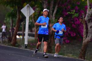 BIB: 495
                            <button type="button" onclick="openModal(3326476)" class="btn btn-primary btn-sm float-right btn-popup" data-toggle="modal" data-target=".modal-high-quality">
                        <i class="fas fa-shopping-cart"></i> Add to Cart
                    </button>
                                            <button type="button" onclick="isThisMe(3326476, true)" class="btn btn-success btn-sm float-right btn-popup btn-isme hidden" data-toggle="tooltip" data-placement="bottom" title="นี่คือรูปของคุณใช่ไหม คลิกที่นี่เพื่อเอาเข้าอัลบั้ม">
                        <i class="fas fa-plus"></i> Add to album
                    </button>
                    <button type="button" onclick="isThisMe(3326476, false)" class="btn btn-warning btn-sm float-right btn-popup btn-isnotme hidden">
                        <i class="fas fa-ban"></i> Remove from album
                    </button>