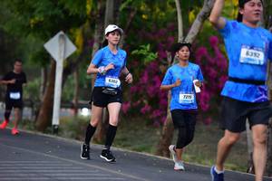 BIB: 6392, 6302, 7215
                            <button type="button" onclick="openModal(3325584)" class="btn btn-primary btn-sm float-right btn-popup" data-toggle="modal" data-target=".modal-high-quality">
                        <i class="fas fa-shopping-cart"></i> Add to Cart
                    </button>
                                            <button type="button" onclick="isThisMe(3325584, true)" class="btn btn-success btn-sm float-right btn-popup btn-isme hidden" data-toggle="tooltip" data-placement="bottom" title="นี่คือรูปของคุณใช่ไหม คลิกที่นี่เพื่อเอาเข้าอัลบั้ม">
                        <i class="fas fa-plus"></i> Add to album
                    </button>
                    <button type="button" onclick="isThisMe(3325584, false)" class="btn btn-warning btn-sm float-right btn-popup btn-isnotme hidden">
                        <i class="fas fa-ban"></i> Remove from album
                    </button>