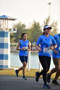 BIB: 451, 6570
                            <button type="button" onclick="openModal(3232481)" class="btn btn-primary btn-sm float-right btn-popup" data-toggle="modal" data-target=".modal-high-quality">
                        <i class="fas fa-shopping-cart"></i> Add to Cart
                    </button>
                                            <button type="button" onclick="isThisMe(3232481, true)" class="btn btn-success btn-sm float-right btn-popup btn-isme hidden" data-toggle="tooltip" data-placement="bottom" title="นี่คือรูปของคุณใช่ไหม คลิกที่นี่เพื่อเอาเข้าอัลบั้ม">
                        <i class="fas fa-plus"></i> Add to album
                    </button>
                    <button type="button" onclick="isThisMe(3232481, false)" class="btn btn-warning btn-sm float-right btn-popup btn-isnotme hidden">
                        <i class="fas fa-ban"></i> Remove from album
                    </button>