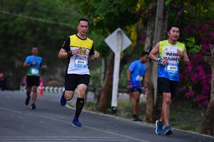 BIB: 201, 6311, 6514
                            <button type="button" onclick="openModal(3324793)" class="btn btn-primary btn-sm float-right btn-popup" data-toggle="modal" data-target=".modal-high-quality">
                        <i class="fas fa-shopping-cart"></i> Add to Cart
                    </button>
                                            <button type="button" onclick="isThisMe(3324793, true)" class="btn btn-success btn-sm float-right btn-popup btn-isme hidden" data-toggle="tooltip" data-placement="bottom" title="นี่คือรูปของคุณใช่ไหม คลิกที่นี่เพื่อเอาเข้าอัลบั้ม">
                        <i class="fas fa-plus"></i> Add to album
                    </button>
                    <button type="button" onclick="isThisMe(3324793, false)" class="btn btn-warning btn-sm float-right btn-popup btn-isnotme hidden">
                        <i class="fas fa-ban"></i> Remove from album
                    </button>