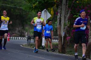 BIB: 6514, 6311
                            <button type="button" onclick="openModal(3324777)" class="btn btn-primary btn-sm float-right btn-popup" data-toggle="modal" data-target=".modal-high-quality">
                        <i class="fas fa-shopping-cart"></i> Add to Cart
                    </button>
                                            <button type="button" onclick="isThisMe(3324777, true)" class="btn btn-success btn-sm float-right btn-popup btn-isme hidden" data-toggle="tooltip" data-placement="bottom" title="นี่คือรูปของคุณใช่ไหม คลิกที่นี่เพื่อเอาเข้าอัลบั้ม">
                        <i class="fas fa-plus"></i> Add to album
                    </button>
                    <button type="button" onclick="isThisMe(3324777, false)" class="btn btn-warning btn-sm float-right btn-popup btn-isnotme hidden">
                        <i class="fas fa-ban"></i> Remove from album
                    </button>