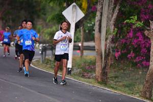 BIB: 6775
                            <button type="button" onclick="openModal(3326110)" class="btn btn-primary btn-sm float-right btn-popup" data-toggle="modal" data-target=".modal-high-quality">
                        <i class="fas fa-shopping-cart"></i> Add to Cart
                    </button>
                                            <button type="button" onclick="isThisMe(3326110, true)" class="btn btn-success btn-sm float-right btn-popup btn-isme hidden" data-toggle="tooltip" data-placement="bottom" title="นี่คือรูปของคุณใช่ไหม คลิกที่นี่เพื่อเอาเข้าอัลบั้ม">
                        <i class="fas fa-plus"></i> Add to album
                    </button>
                    <button type="button" onclick="isThisMe(3326110, false)" class="btn btn-warning btn-sm float-right btn-popup btn-isnotme hidden">
                        <i class="fas fa-ban"></i> Remove from album
                    </button>