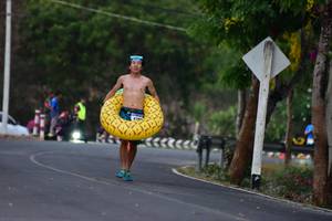 BIB: 
                            <button type="button" onclick="openModal(3325964)" class="btn btn-primary btn-sm float-right btn-popup" data-toggle="modal" data-target=".modal-high-quality">
                        <i class="fas fa-shopping-cart"></i> Add to Cart
                    </button>
                                            <button type="button" onclick="isThisMe(3325964, true)" class="btn btn-success btn-sm float-right btn-popup btn-isme hidden" data-toggle="tooltip" data-placement="bottom" title="นี่คือรูปของคุณใช่ไหม คลิกที่นี่เพื่อเอาเข้าอัลบั้ม">
                        <i class="fas fa-plus"></i> Add to album
                    </button>
                    <button type="button" onclick="isThisMe(3325964, false)" class="btn btn-warning btn-sm float-right btn-popup btn-isnotme hidden">
                        <i class="fas fa-ban"></i> Remove from album
                    </button>