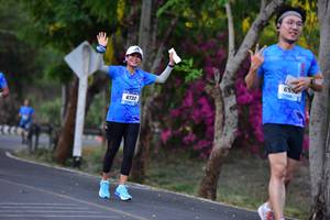 BIB: 6732
                            <button type="button" onclick="openModal(3325200)" class="btn btn-primary btn-sm float-right btn-popup" data-toggle="modal" data-target=".modal-high-quality">
                        <i class="fas fa-shopping-cart"></i> Add to Cart
                    </button>
                                            <button type="button" onclick="isThisMe(3325200, true)" class="btn btn-success btn-sm float-right btn-popup btn-isme hidden" data-toggle="tooltip" data-placement="bottom" title="นี่คือรูปของคุณใช่ไหม คลิกที่นี่เพื่อเอาเข้าอัลบั้ม">
                        <i class="fas fa-plus"></i> Add to album
                    </button>
                    <button type="button" onclick="isThisMe(3325200, false)" class="btn btn-warning btn-sm float-right btn-popup btn-isnotme hidden">
                        <i class="fas fa-ban"></i> Remove from album
                    </button>