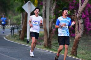 BIB: 6615, 6474
                            <button type="button" onclick="openModal(3321809)" class="btn btn-primary btn-sm float-right btn-popup" data-toggle="modal" data-target=".modal-high-quality">
                        <i class="fas fa-shopping-cart"></i> Add to Cart
                    </button>
                                            <button type="button" onclick="isThisMe(3321809, true)" class="btn btn-success btn-sm float-right btn-popup btn-isme hidden" data-toggle="tooltip" data-placement="bottom" title="นี่คือรูปของคุณใช่ไหม คลิกที่นี่เพื่อเอาเข้าอัลบั้ม">
                        <i class="fas fa-plus"></i> Add to album
                    </button>
                    <button type="button" onclick="isThisMe(3321809, false)" class="btn btn-warning btn-sm float-right btn-popup btn-isnotme hidden">
                        <i class="fas fa-ban"></i> Remove from album
                    </button>