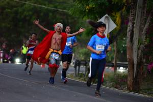 BIB: 6400
                            <button type="button" onclick="openModal(3325720)" class="btn btn-primary btn-sm float-right btn-popup" data-toggle="modal" data-target=".modal-high-quality">
                        <i class="fas fa-shopping-cart"></i> Add to Cart
                    </button>
                                            <button type="button" onclick="isThisMe(3325720, true)" class="btn btn-success btn-sm float-right btn-popup btn-isme hidden" data-toggle="tooltip" data-placement="bottom" title="นี่คือรูปของคุณใช่ไหม คลิกที่นี่เพื่อเอาเข้าอัลบั้ม">
                        <i class="fas fa-plus"></i> Add to album
                    </button>
                    <button type="button" onclick="isThisMe(3325720, false)" class="btn btn-warning btn-sm float-right btn-popup btn-isnotme hidden">
                        <i class="fas fa-ban"></i> Remove from album
                    </button>