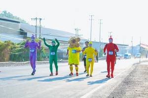 BIB: 
                            <button type="button" onclick="openModal(3272369)" class="btn btn-primary btn-sm float-right btn-popup" data-toggle="modal" data-target=".modal-high-quality">
                        <i class="fas fa-shopping-cart"></i> Add to Cart
                    </button>
                                            <button type="button" onclick="isThisMe(3272369, true)" class="btn btn-success btn-sm float-right btn-popup btn-isme hidden" data-toggle="tooltip" data-placement="bottom" title="นี่คือรูปของคุณใช่ไหม คลิกที่นี่เพื่อเอาเข้าอัลบั้ม">
                        <i class="fas fa-plus"></i> Add to album
                    </button>
                    <button type="button" onclick="isThisMe(3272369, false)" class="btn btn-warning btn-sm float-right btn-popup btn-isnotme hidden">
                        <i class="fas fa-ban"></i> Remove from album
                    </button>