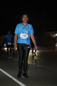 BIB: 6183
                            <button type="button" onclick="openModal(3276933)" class="btn btn-primary btn-sm float-right btn-popup" data-toggle="modal" data-target=".modal-high-quality">
                        <i class="fas fa-shopping-cart"></i> Add to Cart
                    </button>
                                            <button type="button" onclick="isThisMe(3276933, true)" class="btn btn-success btn-sm float-right btn-popup btn-isme hidden" data-toggle="tooltip" data-placement="bottom" title="นี่คือรูปของคุณใช่ไหม คลิกที่นี่เพื่อเอาเข้าอัลบั้ม">
                        <i class="fas fa-plus"></i> Add to album
                    </button>
                    <button type="button" onclick="isThisMe(3276933, false)" class="btn btn-warning btn-sm float-right btn-popup btn-isnotme hidden">
                        <i class="fas fa-ban"></i> Remove from album
                    </button>