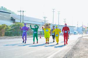 BIB: 
                            <button type="button" onclick="openModal(3272297)" class="btn btn-primary btn-sm float-right btn-popup" data-toggle="modal" data-target=".modal-high-quality">
                        <i class="fas fa-shopping-cart"></i> Add to Cart
                    </button>
                                            <button type="button" onclick="isThisMe(3272297, true)" class="btn btn-success btn-sm float-right btn-popup btn-isme hidden" data-toggle="tooltip" data-placement="bottom" title="นี่คือรูปของคุณใช่ไหม คลิกที่นี่เพื่อเอาเข้าอัลบั้ม">
                        <i class="fas fa-plus"></i> Add to album
                    </button>
                    <button type="button" onclick="isThisMe(3272297, false)" class="btn btn-warning btn-sm float-right btn-popup btn-isnotme hidden">
                        <i class="fas fa-ban"></i> Remove from album
                    </button>