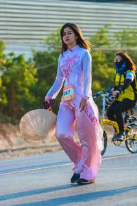 BIB: 367
                            <button type="button" onclick="openModal(3273536)" class="btn btn-primary btn-sm float-right btn-popup" data-toggle="modal" data-target=".modal-high-quality">
                        <i class="fas fa-shopping-cart"></i> Add to Cart
                    </button>
                                            <button type="button" onclick="isThisMe(3273536, true)" class="btn btn-success btn-sm float-right btn-popup btn-isme hidden" data-toggle="tooltip" data-placement="bottom" title="นี่คือรูปของคุณใช่ไหม คลิกที่นี่เพื่อเอาเข้าอัลบั้ม">
                        <i class="fas fa-plus"></i> Add to album
                    </button>
                    <button type="button" onclick="isThisMe(3273536, false)" class="btn btn-warning btn-sm float-right btn-popup btn-isnotme hidden">
                        <i class="fas fa-ban"></i> Remove from album
                    </button>