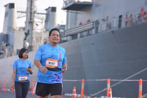 BIB: 9192, 9195
                            <button type="button" onclick="openModal(3490949)" class="btn btn-primary btn-sm float-right btn-popup" data-toggle="modal" data-target=".modal-high-quality">
                        <i class="fas fa-shopping-cart"></i> Add to Cart
                    </button>
                                            <button type="button" onclick="isThisMe(3490949, true)" class="btn btn-success btn-sm float-right btn-popup btn-isme hidden" data-toggle="tooltip" data-placement="bottom" title="นี่คือรูปของคุณใช่ไหม คลิกที่นี่เพื่อเอาเข้าอัลบั้ม">
                        <i class="fas fa-plus"></i> Add to album
                    </button>
                    <button type="button" onclick="isThisMe(3490949, false)" class="btn btn-warning btn-sm float-right btn-popup btn-isnotme hidden">
                        <i class="fas fa-ban"></i> Remove from album
                    </button>