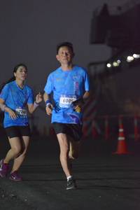 BIB: 246
                            <button type="button" onclick="openModal(3500204)" class="btn btn-primary btn-sm float-right btn-popup" data-toggle="modal" data-target=".modal-high-quality">
                        <i class="fas fa-shopping-cart"></i> Add to Cart
                    </button>
                                            <button type="button" onclick="isThisMe(3500204, true)" class="btn btn-success btn-sm float-right btn-popup btn-isme hidden" data-toggle="tooltip" data-placement="bottom" title="นี่คือรูปของคุณใช่ไหม คลิกที่นี่เพื่อเอาเข้าอัลบั้ม">
                        <i class="fas fa-plus"></i> Add to album
                    </button>
                    <button type="button" onclick="isThisMe(3500204, false)" class="btn btn-warning btn-sm float-right btn-popup btn-isnotme hidden">
                        <i class="fas fa-ban"></i> Remove from album
                    </button>