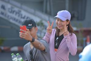 BIB: 
                            <button type="button" onclick="openModal(3519670)" class="btn btn-primary btn-sm float-right btn-popup" data-toggle="modal" data-target=".modal-high-quality">
                        <i class="fas fa-shopping-cart"></i> Add to Cart
                    </button>
                                            <button type="button" onclick="isThisMe(3519670, true)" class="btn btn-success btn-sm float-right btn-popup btn-isme hidden" data-toggle="tooltip" data-placement="bottom" title="นี่คือรูปของคุณใช่ไหม คลิกที่นี่เพื่อเอาเข้าอัลบั้ม">
                        <i class="fas fa-plus"></i> Add to album
                    </button>
                    <button type="button" onclick="isThisMe(3519670, false)" class="btn btn-warning btn-sm float-right btn-popup btn-isnotme hidden">
                        <i class="fas fa-ban"></i> Remove from album
                    </button>