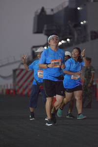 BIB: 861
                            <button type="button" onclick="openModal(3499909)" class="btn btn-primary btn-sm float-right btn-popup" data-toggle="modal" data-target=".modal-high-quality">
                        <i class="fas fa-shopping-cart"></i> Add to Cart
                    </button>
                                            <button type="button" onclick="isThisMe(3499909, true)" class="btn btn-success btn-sm float-right btn-popup btn-isme hidden" data-toggle="tooltip" data-placement="bottom" title="นี่คือรูปของคุณใช่ไหม คลิกที่นี่เพื่อเอาเข้าอัลบั้ม">
                        <i class="fas fa-plus"></i> Add to album
                    </button>
                    <button type="button" onclick="isThisMe(3499909, false)" class="btn btn-warning btn-sm float-right btn-popup btn-isnotme hidden">
                        <i class="fas fa-ban"></i> Remove from album
                    </button>