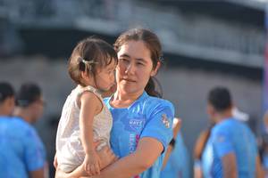 BIB: 
                            <button type="button" onclick="openModal(3519694)" class="btn btn-primary btn-sm float-right btn-popup" data-toggle="modal" data-target=".modal-high-quality">
                        <i class="fas fa-shopping-cart"></i> Add to Cart
                    </button>
                                            <button type="button" onclick="isThisMe(3519694, true)" class="btn btn-success btn-sm float-right btn-popup btn-isme hidden" data-toggle="tooltip" data-placement="bottom" title="นี่คือรูปของคุณใช่ไหม คลิกที่นี่เพื่อเอาเข้าอัลบั้ม">
                        <i class="fas fa-plus"></i> Add to album
                    </button>
                    <button type="button" onclick="isThisMe(3519694, false)" class="btn btn-warning btn-sm float-right btn-popup btn-isnotme hidden">
                        <i class="fas fa-ban"></i> Remove from album
                    </button>