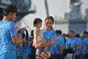 BIB: 
                            <button type="button" onclick="openModal(3519691)" class="btn btn-primary btn-sm float-right btn-popup" data-toggle="modal" data-target=".modal-high-quality">
                        <i class="fas fa-shopping-cart"></i> Add to Cart
                    </button>
                                            <button type="button" onclick="isThisMe(3519691, true)" class="btn btn-success btn-sm float-right btn-popup btn-isme hidden" data-toggle="tooltip" data-placement="bottom" title="นี่คือรูปของคุณใช่ไหม คลิกที่นี่เพื่อเอาเข้าอัลบั้ม">
                        <i class="fas fa-plus"></i> Add to album
                    </button>
                    <button type="button" onclick="isThisMe(3519691, false)" class="btn btn-warning btn-sm float-right btn-popup btn-isnotme hidden">
                        <i class="fas fa-ban"></i> Remove from album
                    </button>