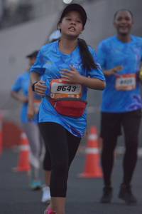 BIB: 8643
                            <button type="button" onclick="openModal(3499125)" class="btn btn-primary btn-sm float-right btn-popup" data-toggle="modal" data-target=".modal-high-quality">
                        <i class="fas fa-shopping-cart"></i> Add to Cart
                    </button>
                                            <button type="button" onclick="isThisMe(3499125, true)" class="btn btn-success btn-sm float-right btn-popup btn-isme hidden" data-toggle="tooltip" data-placement="bottom" title="นี่คือรูปของคุณใช่ไหม คลิกที่นี่เพื่อเอาเข้าอัลบั้ม">
                        <i class="fas fa-plus"></i> Add to album
                    </button>
                    <button type="button" onclick="isThisMe(3499125, false)" class="btn btn-warning btn-sm float-right btn-popup btn-isnotme hidden">
                        <i class="fas fa-ban"></i> Remove from album
                    </button>