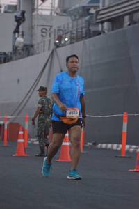 BIB: 8659
                            <button type="button" onclick="openModal(3499173)" class="btn btn-primary btn-sm float-right btn-popup" data-toggle="modal" data-target=".modal-high-quality">
                        <i class="fas fa-shopping-cart"></i> Add to Cart
                    </button>
                                            <button type="button" onclick="isThisMe(3499173, true)" class="btn btn-success btn-sm float-right btn-popup btn-isme hidden" data-toggle="tooltip" data-placement="bottom" title="นี่คือรูปของคุณใช่ไหม คลิกที่นี่เพื่อเอาเข้าอัลบั้ม">
                        <i class="fas fa-plus"></i> Add to album
                    </button>
                    <button type="button" onclick="isThisMe(3499173, false)" class="btn btn-warning btn-sm float-right btn-popup btn-isnotme hidden">
                        <i class="fas fa-ban"></i> Remove from album
                    </button>