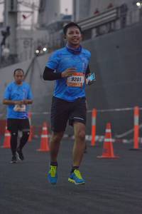 BIB: 9201
                            <button type="button" onclick="openModal(3499314)" class="btn btn-primary btn-sm float-right btn-popup" data-toggle="modal" data-target=".modal-high-quality">
                        <i class="fas fa-shopping-cart"></i> Add to Cart
                    </button>
                                            <button type="button" onclick="isThisMe(3499314, true)" class="btn btn-success btn-sm float-right btn-popup btn-isme hidden" data-toggle="tooltip" data-placement="bottom" title="นี่คือรูปของคุณใช่ไหม คลิกที่นี่เพื่อเอาเข้าอัลบั้ม">
                        <i class="fas fa-plus"></i> Add to album
                    </button>
                    <button type="button" onclick="isThisMe(3499314, false)" class="btn btn-warning btn-sm float-right btn-popup btn-isnotme hidden">
                        <i class="fas fa-ban"></i> Remove from album
                    </button>