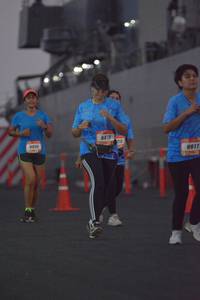 BIB: 8818, 0930, 8817
                            <button type="button" onclick="openModal(3499763)" class="btn btn-primary btn-sm float-right btn-popup" data-toggle="modal" data-target=".modal-high-quality">
                        <i class="fas fa-shopping-cart"></i> Add to Cart
                    </button>
                                            <button type="button" onclick="isThisMe(3499763, true)" class="btn btn-success btn-sm float-right btn-popup btn-isme hidden" data-toggle="tooltip" data-placement="bottom" title="นี่คือรูปของคุณใช่ไหม คลิกที่นี่เพื่อเอาเข้าอัลบั้ม">
                        <i class="fas fa-plus"></i> Add to album
                    </button>
                    <button type="button" onclick="isThisMe(3499763, false)" class="btn btn-warning btn-sm float-right btn-popup btn-isnotme hidden">
                        <i class="fas fa-ban"></i> Remove from album
                    </button>