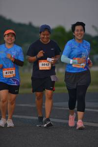 BIB: 9842, 8792
                            <button type="button" onclick="openModal(3273199)" class="btn btn-primary btn-sm float-right btn-popup" data-toggle="modal" data-target=".modal-high-quality">
                        <i class="fas fa-shopping-cart"></i> Add to Cart
                    </button>
                                            <button type="button" onclick="isThisMe(3273199, true)" class="btn btn-success btn-sm float-right btn-popup btn-isme hidden" data-toggle="tooltip" data-placement="bottom" title="นี่คือรูปของคุณใช่ไหม คลิกที่นี่เพื่อเอาเข้าอัลบั้ม">
                        <i class="fas fa-plus"></i> Add to album
                    </button>
                    <button type="button" onclick="isThisMe(3273199, false)" class="btn btn-warning btn-sm float-right btn-popup btn-isnotme hidden">
                        <i class="fas fa-ban"></i> Remove from album
                    </button>