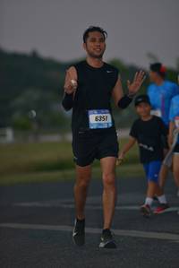 BIB: 6351
                            <button type="button" onclick="openModal(3273356)" class="btn btn-primary btn-sm float-right btn-popup" data-toggle="modal" data-target=".modal-high-quality">
                        <i class="fas fa-shopping-cart"></i> Add to Cart
                    </button>
                                            <button type="button" onclick="isThisMe(3273356, true)" class="btn btn-success btn-sm float-right btn-popup btn-isme hidden" data-toggle="tooltip" data-placement="bottom" title="นี่คือรูปของคุณใช่ไหม คลิกที่นี่เพื่อเอาเข้าอัลบั้ม">
                        <i class="fas fa-plus"></i> Add to album
                    </button>
                    <button type="button" onclick="isThisMe(3273356, false)" class="btn btn-warning btn-sm float-right btn-popup btn-isnotme hidden">
                        <i class="fas fa-ban"></i> Remove from album
                    </button>