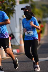 BIB: 6214
                            <button type="button" onclick="openModal(3182340)" class="btn btn-primary btn-sm float-right btn-popup" data-toggle="modal" data-target=".modal-high-quality">
                        <i class="fas fa-shopping-cart"></i> Add to Cart
                    </button>
                                            <button type="button" onclick="isThisMe(3182340, true)" class="btn btn-success btn-sm float-right btn-popup btn-isme hidden" data-toggle="tooltip" data-placement="bottom" title="นี่คือรูปของคุณใช่ไหม คลิกที่นี่เพื่อเอาเข้าอัลบั้ม">
                        <i class="fas fa-plus"></i> Add to album
                    </button>
                    <button type="button" onclick="isThisMe(3182340, false)" class="btn btn-warning btn-sm float-right btn-popup btn-isnotme hidden">
                        <i class="fas fa-ban"></i> Remove from album
                    </button>