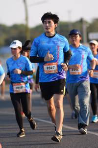 BIB: 8947, 948
                            <button type="button" onclick="openModal(3187662)" class="btn btn-primary btn-sm float-right btn-popup" data-toggle="modal" data-target=".modal-high-quality">
                        <i class="fas fa-shopping-cart"></i> Add to Cart
                    </button>
                                            <button type="button" onclick="isThisMe(3187662, true)" class="btn btn-success btn-sm float-right btn-popup btn-isme hidden" data-toggle="tooltip" data-placement="bottom" title="นี่คือรูปของคุณใช่ไหม คลิกที่นี่เพื่อเอาเข้าอัลบั้ม">
                        <i class="fas fa-plus"></i> Add to album
                    </button>
                    <button type="button" onclick="isThisMe(3187662, false)" class="btn btn-warning btn-sm float-right btn-popup btn-isnotme hidden">
                        <i class="fas fa-ban"></i> Remove from album
                    </button>