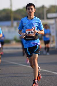 BIB: 958
                            <button type="button" onclick="openModal(3186020)" class="btn btn-primary btn-sm float-right btn-popup" data-toggle="modal" data-target=".modal-high-quality">
                        <i class="fas fa-shopping-cart"></i> Add to Cart
                    </button>
                                            <button type="button" onclick="isThisMe(3186020, true)" class="btn btn-success btn-sm float-right btn-popup btn-isme hidden" data-toggle="tooltip" data-placement="bottom" title="นี่คือรูปของคุณใช่ไหม คลิกที่นี่เพื่อเอาเข้าอัลบั้ม">
                        <i class="fas fa-plus"></i> Add to album
                    </button>
                    <button type="button" onclick="isThisMe(3186020, false)" class="btn btn-warning btn-sm float-right btn-popup btn-isnotme hidden">
                        <i class="fas fa-ban"></i> Remove from album
                    </button>