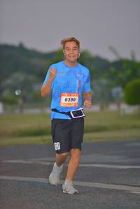 BIB: 8390
                            <button type="button" onclick="openModal(3273680)" class="btn btn-primary btn-sm float-right btn-popup" data-toggle="modal" data-target=".modal-high-quality">
                        <i class="fas fa-shopping-cart"></i> Add to Cart
                    </button>
                                            <button type="button" onclick="isThisMe(3273680, true)" class="btn btn-success btn-sm float-right btn-popup btn-isme hidden" data-toggle="tooltip" data-placement="bottom" title="นี่คือรูปของคุณใช่ไหม คลิกที่นี่เพื่อเอาเข้าอัลบั้ม">
                        <i class="fas fa-plus"></i> Add to album
                    </button>
                    <button type="button" onclick="isThisMe(3273680, false)" class="btn btn-warning btn-sm float-right btn-popup btn-isnotme hidden">
                        <i class="fas fa-ban"></i> Remove from album
                    </button>