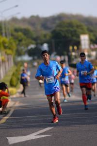 BIB: 6870
                            <button type="button" onclick="openModal(3176981)" class="btn btn-primary btn-sm float-right btn-popup" data-toggle="modal" data-target=".modal-high-quality">
                        <i class="fas fa-shopping-cart"></i> Add to Cart
                    </button>
                                            <button type="button" onclick="isThisMe(3176981, true)" class="btn btn-success btn-sm float-right btn-popup btn-isme hidden" data-toggle="tooltip" data-placement="bottom" title="นี่คือรูปของคุณใช่ไหม คลิกที่นี่เพื่อเอาเข้าอัลบั้ม">
                        <i class="fas fa-plus"></i> Add to album
                    </button>
                    <button type="button" onclick="isThisMe(3176981, false)" class="btn btn-warning btn-sm float-right btn-popup btn-isnotme hidden">
                        <i class="fas fa-ban"></i> Remove from album
                    </button>