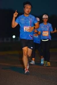 BIB: 8163
                            <button type="button" onclick="openModal(3281608)" class="btn btn-primary btn-sm float-right btn-popup" data-toggle="modal" data-target=".modal-high-quality">
                        <i class="fas fa-shopping-cart"></i> Add to Cart
                    </button>
                                            <button type="button" onclick="isThisMe(3281608, true)" class="btn btn-success btn-sm float-right btn-popup btn-isme hidden" data-toggle="tooltip" data-placement="bottom" title="นี่คือรูปของคุณใช่ไหม คลิกที่นี่เพื่อเอาเข้าอัลบั้ม">
                        <i class="fas fa-plus"></i> Add to album
                    </button>
                    <button type="button" onclick="isThisMe(3281608, false)" class="btn btn-warning btn-sm float-right btn-popup btn-isnotme hidden">
                        <i class="fas fa-ban"></i> Remove from album
                    </button>