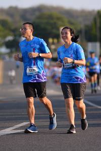 BIB: 7231
                            <button type="button" onclick="openModal(3182197)" class="btn btn-primary btn-sm float-right btn-popup" data-toggle="modal" data-target=".modal-high-quality">
                        <i class="fas fa-shopping-cart"></i> Add to Cart
                    </button>
                                            <button type="button" onclick="isThisMe(3182197, true)" class="btn btn-success btn-sm float-right btn-popup btn-isme hidden" data-toggle="tooltip" data-placement="bottom" title="นี่คือรูปของคุณใช่ไหม คลิกที่นี่เพื่อเอาเข้าอัลบั้ม">
                        <i class="fas fa-plus"></i> Add to album
                    </button>
                    <button type="button" onclick="isThisMe(3182197, false)" class="btn btn-warning btn-sm float-right btn-popup btn-isnotme hidden">
                        <i class="fas fa-ban"></i> Remove from album
                    </button>