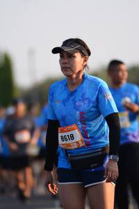 BIB: 8618
                            <button type="button" onclick="openModal(3187338)" class="btn btn-primary btn-sm float-right btn-popup" data-toggle="modal" data-target=".modal-high-quality">
                        <i class="fas fa-shopping-cart"></i> Add to Cart
                    </button>
                                            <button type="button" onclick="isThisMe(3187338, true)" class="btn btn-success btn-sm float-right btn-popup btn-isme hidden" data-toggle="tooltip" data-placement="bottom" title="นี่คือรูปของคุณใช่ไหม คลิกที่นี่เพื่อเอาเข้าอัลบั้ม">
                        <i class="fas fa-plus"></i> Add to album
                    </button>
                    <button type="button" onclick="isThisMe(3187338, false)" class="btn btn-warning btn-sm float-right btn-popup btn-isnotme hidden">
                        <i class="fas fa-ban"></i> Remove from album
                    </button>