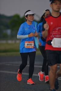 BIB: 9493
                            <button type="button" onclick="openModal(3273251)" class="btn btn-primary btn-sm float-right btn-popup" data-toggle="modal" data-target=".modal-high-quality">
                        <i class="fas fa-shopping-cart"></i> Add to Cart
                    </button>
                                            <button type="button" onclick="isThisMe(3273251, true)" class="btn btn-success btn-sm float-right btn-popup btn-isme hidden" data-toggle="tooltip" data-placement="bottom" title="นี่คือรูปของคุณใช่ไหม คลิกที่นี่เพื่อเอาเข้าอัลบั้ม">
                        <i class="fas fa-plus"></i> Add to album
                    </button>
                    <button type="button" onclick="isThisMe(3273251, false)" class="btn btn-warning btn-sm float-right btn-popup btn-isnotme hidden">
                        <i class="fas fa-ban"></i> Remove from album
                    </button>