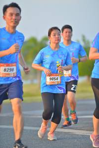 BIB: 8298, 9054
                            <button type="button" onclick="openModal(3264788)" class="btn btn-primary btn-sm float-right btn-popup" data-toggle="modal" data-target=".modal-high-quality">
                        <i class="fas fa-shopping-cart"></i> Add to Cart
                    </button>
                                            <button type="button" onclick="isThisMe(3264788, true)" class="btn btn-success btn-sm float-right btn-popup btn-isme hidden" data-toggle="tooltip" data-placement="bottom" title="นี่คือรูปของคุณใช่ไหม คลิกที่นี่เพื่อเอาเข้าอัลบั้ม">
                        <i class="fas fa-plus"></i> Add to album
                    </button>
                    <button type="button" onclick="isThisMe(3264788, false)" class="btn btn-warning btn-sm float-right btn-popup btn-isnotme hidden">
                        <i class="fas fa-ban"></i> Remove from album
                    </button>
