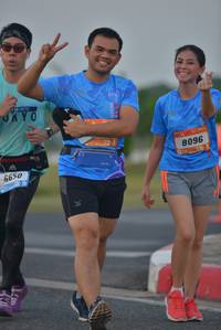 BIB: 6650, 8096
                            <button type="button" onclick="openModal(3272415)" class="btn btn-primary btn-sm float-right btn-popup" data-toggle="modal" data-target=".modal-high-quality">
                        <i class="fas fa-shopping-cart"></i> Add to Cart
                    </button>
                                            <button type="button" onclick="isThisMe(3272415, true)" class="btn btn-success btn-sm float-right btn-popup btn-isme hidden" data-toggle="tooltip" data-placement="bottom" title="นี่คือรูปของคุณใช่ไหม คลิกที่นี่เพื่อเอาเข้าอัลบั้ม">
                        <i class="fas fa-plus"></i> Add to album
                    </button>
                    <button type="button" onclick="isThisMe(3272415, false)" class="btn btn-warning btn-sm float-right btn-popup btn-isnotme hidden">
                        <i class="fas fa-ban"></i> Remove from album
                    </button>