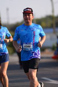 BIB: 6386
                            <button type="button" onclick="openModal(3181776)" class="btn btn-primary btn-sm float-right btn-popup" data-toggle="modal" data-target=".modal-high-quality">
                        <i class="fas fa-shopping-cart"></i> Add to Cart
                    </button>
                                            <button type="button" onclick="isThisMe(3181776, true)" class="btn btn-success btn-sm float-right btn-popup btn-isme hidden" data-toggle="tooltip" data-placement="bottom" title="นี่คือรูปของคุณใช่ไหม คลิกที่นี่เพื่อเอาเข้าอัลบั้ม">
                        <i class="fas fa-plus"></i> Add to album
                    </button>
                    <button type="button" onclick="isThisMe(3181776, false)" class="btn btn-warning btn-sm float-right btn-popup btn-isnotme hidden">
                        <i class="fas fa-ban"></i> Remove from album
                    </button>