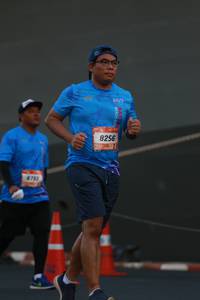 BIB: 8256, 8753
                            <button type="button" onclick="openModal(3169271)" class="btn btn-primary btn-sm float-right btn-popup" data-toggle="modal" data-target=".modal-high-quality">
                        <i class="fas fa-shopping-cart"></i> Add to Cart
                    </button>
                                            <button type="button" onclick="isThisMe(3169271, true)" class="btn btn-success btn-sm float-right btn-popup btn-isme hidden" data-toggle="tooltip" data-placement="bottom" title="นี่คือรูปของคุณใช่ไหม คลิกที่นี่เพื่อเอาเข้าอัลบั้ม">
                        <i class="fas fa-plus"></i> Add to album
                    </button>
                    <button type="button" onclick="isThisMe(3169271, false)" class="btn btn-warning btn-sm float-right btn-popup btn-isnotme hidden">
                        <i class="fas fa-ban"></i> Remove from album
                    </button>