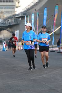 BIB: 392, 8395
                            <button type="button" onclick="openModal(3135720)" class="btn btn-primary btn-sm float-right btn-popup" data-toggle="modal" data-target=".modal-high-quality">
                        <i class="fas fa-shopping-cart"></i> Add to Cart
                    </button>
                                            <button type="button" onclick="isThisMe(3135720, true)" class="btn btn-success btn-sm float-right btn-popup btn-isme hidden" data-toggle="tooltip" data-placement="bottom" title="นี่คือรูปของคุณใช่ไหม คลิกที่นี่เพื่อเอาเข้าอัลบั้ม">
                        <i class="fas fa-plus"></i> Add to album
                    </button>
                    <button type="button" onclick="isThisMe(3135720, false)" class="btn btn-warning btn-sm float-right btn-popup btn-isnotme hidden">
                        <i class="fas fa-ban"></i> Remove from album
                    </button>