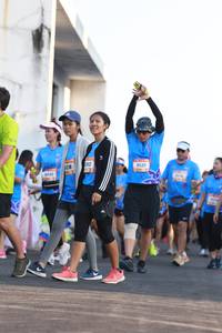 BIB: 8531
                            <button type="button" onclick="openModal(3135390)" class="btn btn-primary btn-sm float-right btn-popup" data-toggle="modal" data-target=".modal-high-quality">
                        <i class="fas fa-shopping-cart"></i> Add to Cart
                    </button>
                                            <button type="button" onclick="isThisMe(3135390, true)" class="btn btn-success btn-sm float-right btn-popup btn-isme hidden" data-toggle="tooltip" data-placement="bottom" title="นี่คือรูปของคุณใช่ไหม คลิกที่นี่เพื่อเอาเข้าอัลบั้ม">
                        <i class="fas fa-plus"></i> Add to album
                    </button>
                    <button type="button" onclick="isThisMe(3135390, false)" class="btn btn-warning btn-sm float-right btn-popup btn-isnotme hidden">
                        <i class="fas fa-ban"></i> Remove from album
                    </button>