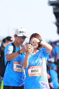 BIB: 9802, 8051
                            <button type="button" onclick="openModal(3133940)" class="btn btn-primary btn-sm float-right btn-popup" data-toggle="modal" data-target=".modal-high-quality">
                        <i class="fas fa-shopping-cart"></i> Add to Cart
                    </button>
                                            <button type="button" onclick="isThisMe(3133940, true)" class="btn btn-success btn-sm float-right btn-popup btn-isme hidden" data-toggle="tooltip" data-placement="bottom" title="นี่คือรูปของคุณใช่ไหม คลิกที่นี่เพื่อเอาเข้าอัลบั้ม">
                        <i class="fas fa-plus"></i> Add to album
                    </button>
                    <button type="button" onclick="isThisMe(3133940, false)" class="btn btn-warning btn-sm float-right btn-popup btn-isnotme hidden">
                        <i class="fas fa-ban"></i> Remove from album
                    </button>