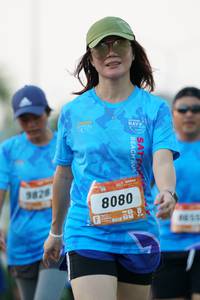 BIB: 9825, 8080
                            <button type="button" onclick="openModal(3221049)" class="btn btn-primary btn-sm float-right btn-popup" data-toggle="modal" data-target=".modal-high-quality">
                        <i class="fas fa-shopping-cart"></i> Add to Cart
                    </button>
                                            <button type="button" onclick="isThisMe(3221049, true)" class="btn btn-success btn-sm float-right btn-popup btn-isme hidden" data-toggle="tooltip" data-placement="bottom" title="นี่คือรูปของคุณใช่ไหม คลิกที่นี่เพื่อเอาเข้าอัลบั้ม">
                        <i class="fas fa-plus"></i> Add to album
                    </button>
                    <button type="button" onclick="isThisMe(3221049, false)" class="btn btn-warning btn-sm float-right btn-popup btn-isnotme hidden">
                        <i class="fas fa-ban"></i> Remove from album
                    </button>
