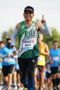 BIB: 6015
                            <button type="button" onclick="openModal(3213314)" class="btn btn-primary btn-sm float-right btn-popup" data-toggle="modal" data-target=".modal-high-quality">
                        <i class="fas fa-shopping-cart"></i> Add to Cart
                    </button>
                                            <button type="button" onclick="isThisMe(3213314, true)" class="btn btn-success btn-sm float-right btn-popup btn-isme hidden" data-toggle="tooltip" data-placement="bottom" title="นี่คือรูปของคุณใช่ไหม คลิกที่นี่เพื่อเอาเข้าอัลบั้ม">
                        <i class="fas fa-plus"></i> Add to album
                    </button>
                    <button type="button" onclick="isThisMe(3213314, false)" class="btn btn-warning btn-sm float-right btn-popup btn-isnotme hidden">
                        <i class="fas fa-ban"></i> Remove from album
                    </button>