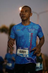 BIB: 6891
                            <button type="button" onclick="openModal(3224069)" class="btn btn-primary btn-sm float-right btn-popup" data-toggle="modal" data-target=".modal-high-quality">
                        <i class="fas fa-shopping-cart"></i> Add to Cart
                    </button>
                                            <button type="button" onclick="isThisMe(3224069, true)" class="btn btn-success btn-sm float-right btn-popup btn-isme hidden" data-toggle="tooltip" data-placement="bottom" title="นี่คือรูปของคุณใช่ไหม คลิกที่นี่เพื่อเอาเข้าอัลบั้ม">
                        <i class="fas fa-plus"></i> Add to album
                    </button>
                    <button type="button" onclick="isThisMe(3224069, false)" class="btn btn-warning btn-sm float-right btn-popup btn-isnotme hidden">
                        <i class="fas fa-ban"></i> Remove from album
                    </button>