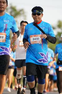 BIB: 9410
                            <button type="button" onclick="openModal(3215540)" class="btn btn-primary btn-sm float-right btn-popup" data-toggle="modal" data-target=".modal-high-quality">
                        <i class="fas fa-shopping-cart"></i> Add to Cart
                    </button>
                                            <button type="button" onclick="isThisMe(3215540, true)" class="btn btn-success btn-sm float-right btn-popup btn-isme hidden" data-toggle="tooltip" data-placement="bottom" title="นี่คือรูปของคุณใช่ไหม คลิกที่นี่เพื่อเอาเข้าอัลบั้ม">
                        <i class="fas fa-plus"></i> Add to album
                    </button>
                    <button type="button" onclick="isThisMe(3215540, false)" class="btn btn-warning btn-sm float-right btn-popup btn-isnotme hidden">
                        <i class="fas fa-ban"></i> Remove from album
                    </button>