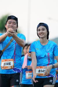 BIB: 8146, 8149
                            <button type="button" onclick="openModal(3220989)" class="btn btn-primary btn-sm float-right btn-popup" data-toggle="modal" data-target=".modal-high-quality">
                        <i class="fas fa-shopping-cart"></i> Add to Cart
                    </button>
                                            <button type="button" onclick="isThisMe(3220989, true)" class="btn btn-success btn-sm float-right btn-popup btn-isme hidden" data-toggle="tooltip" data-placement="bottom" title="นี่คือรูปของคุณใช่ไหม คลิกที่นี่เพื่อเอาเข้าอัลบั้ม">
                        <i class="fas fa-plus"></i> Add to album
                    </button>
                    <button type="button" onclick="isThisMe(3220989, false)" class="btn btn-warning btn-sm float-right btn-popup btn-isnotme hidden">
                        <i class="fas fa-ban"></i> Remove from album
                    </button>