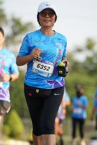 BIB: 6352
                            <button type="button" onclick="openModal(3214791)" class="btn btn-primary btn-sm float-right btn-popup" data-toggle="modal" data-target=".modal-high-quality">
                        <i class="fas fa-shopping-cart"></i> Add to Cart
                    </button>
                                            <button type="button" onclick="isThisMe(3214791, true)" class="btn btn-success btn-sm float-right btn-popup btn-isme hidden" data-toggle="tooltip" data-placement="bottom" title="นี่คือรูปของคุณใช่ไหม คลิกที่นี่เพื่อเอาเข้าอัลบั้ม">
                        <i class="fas fa-plus"></i> Add to album
                    </button>
                    <button type="button" onclick="isThisMe(3214791, false)" class="btn btn-warning btn-sm float-right btn-popup btn-isnotme hidden">
                        <i class="fas fa-ban"></i> Remove from album
                    </button>