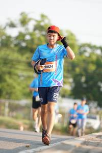 BIB: 8824
                            <button type="button" onclick="openModal(3215125)" class="btn btn-primary btn-sm float-right btn-popup" data-toggle="modal" data-target=".modal-high-quality">
                        <i class="fas fa-shopping-cart"></i> Add to Cart
                    </button>
                                            <button type="button" onclick="isThisMe(3215125, true)" class="btn btn-success btn-sm float-right btn-popup btn-isme hidden" data-toggle="tooltip" data-placement="bottom" title="นี่คือรูปของคุณใช่ไหม คลิกที่นี่เพื่อเอาเข้าอัลบั้ม">
                        <i class="fas fa-plus"></i> Add to album
                    </button>
                    <button type="button" onclick="isThisMe(3215125, false)" class="btn btn-warning btn-sm float-right btn-popup btn-isnotme hidden">
                        <i class="fas fa-ban"></i> Remove from album
                    </button>